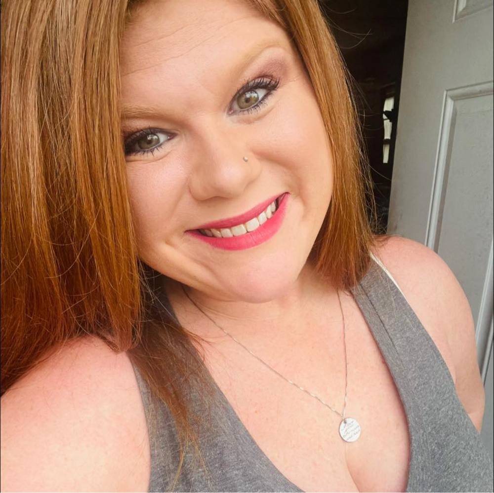 Meet your Posher, Kelli